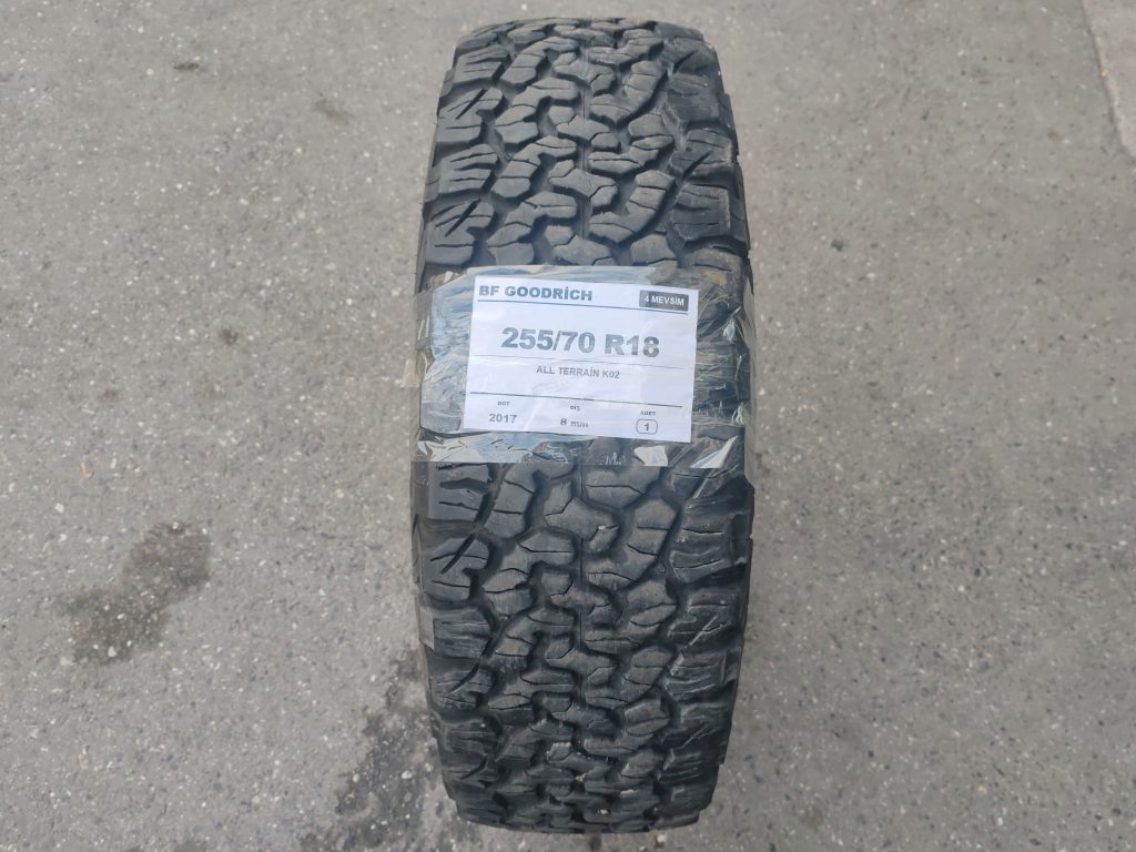 255/70R18 114S All Terrain K02 BF Goodrich 4 Mevsim Lastiği