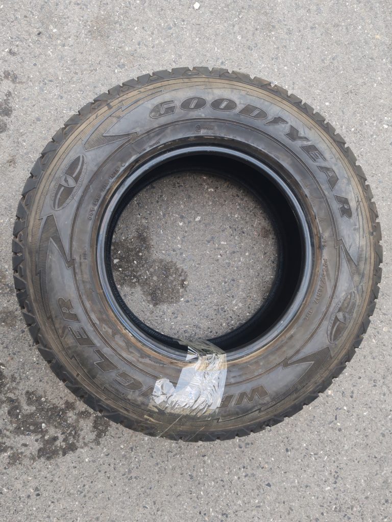 255/75R17 113T Wrangler Goodyear 4 Mevsim Lastiği